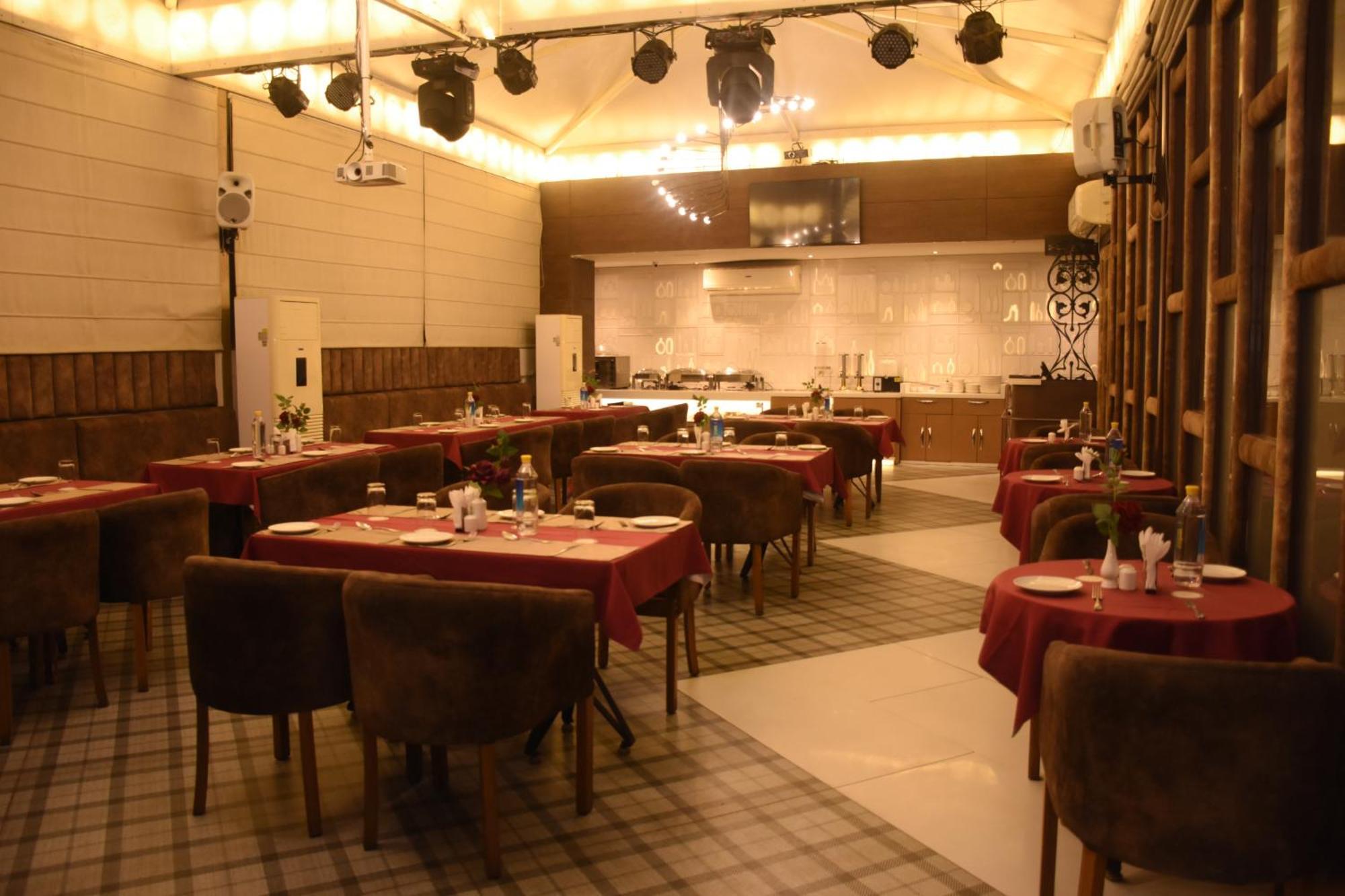 Gurveer Royal Lucknow